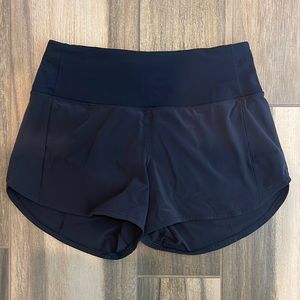 Speed Up High-Rise Lululemon Size 6 Shorts